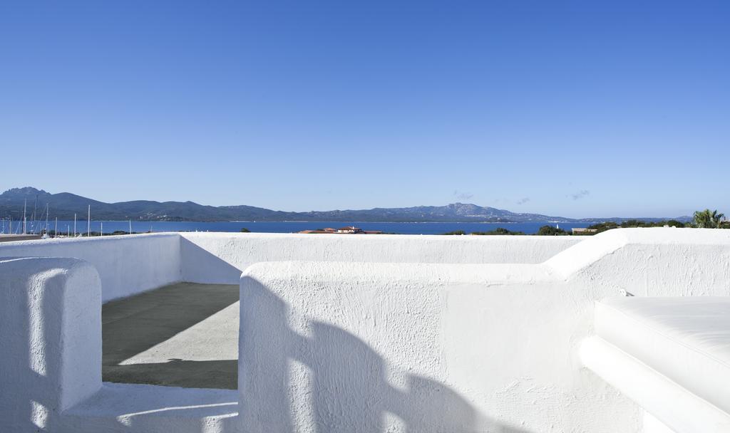 Villa Dei Tramonti Porto Rotondo Ruang foto