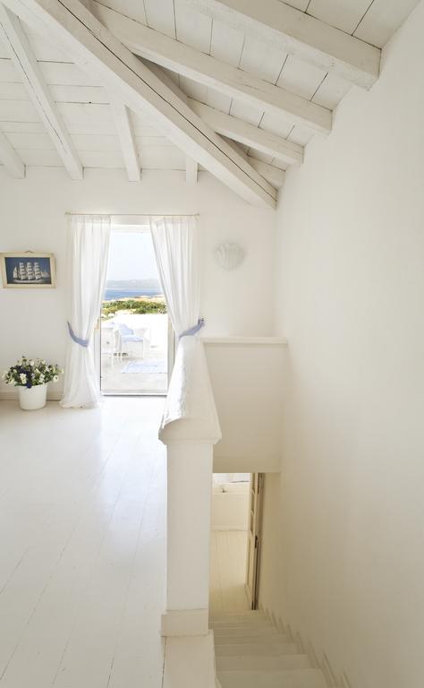 Villa Dei Tramonti Porto Rotondo Ruang foto